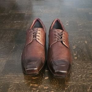 Johnston & Murphy Dark Brown Oxfords